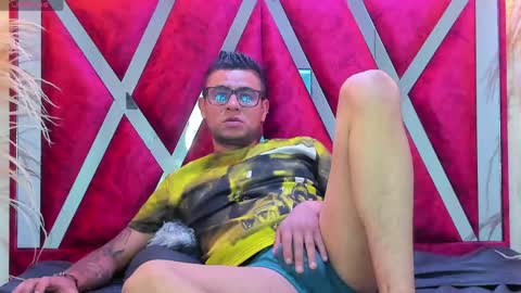 nickk_jonson online show from 14, 4, 2026