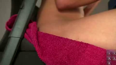 Snapshot of nicksull chatting on 22, 6, 2026 ISABEL IG Dajobasa online show from 22, 6, 2026