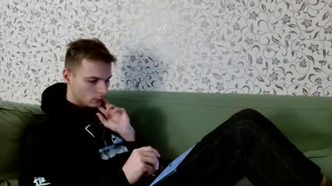 Snapshot of nicksuper8 chatting on 4, 1, 2025 Nick online show from 4, 1, 2025