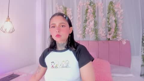 nicky_bonny18 online show from 4, 2, 2026