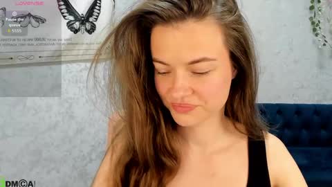 Snapshot of nicky_r0se chatting on 26, 5, 2026 Ameli online show from 26, 5, 2026