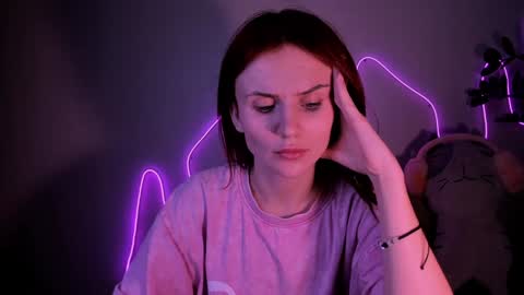 Nicky Weekends online show from 7, 12, 2024