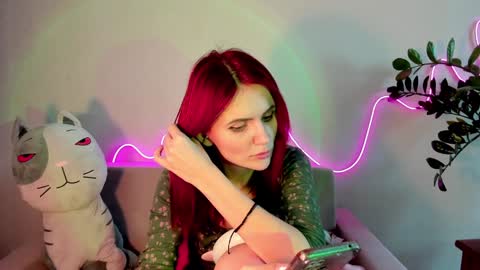 Nicky Weekends online show from 13, 12, 2024