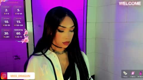 Nicky online show from 9, 10, 2025