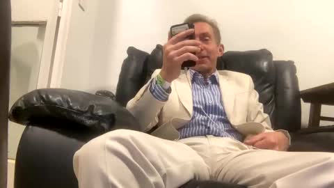 Nico online show from 23, 2, 2025