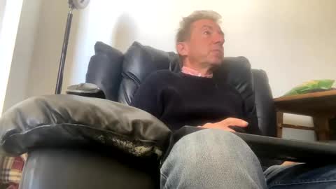 Nico online show from 26, 2, 2025