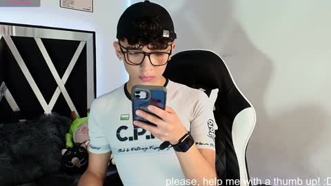 Snapshot of nico_cruz chatting on 1, 12, 2024 nico online show from 1, 12, 2024