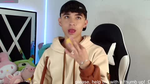 Snapshot of nico_cruz chatting on 27, 12, 2024 nico online show from 27, 12, 2024