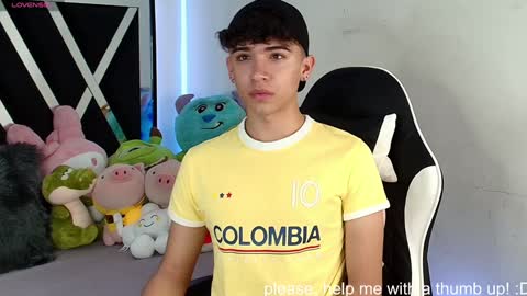 Snapshot of nico_cruz chatting on 10, 1, 2025 nico online show from 10, 1, 2025