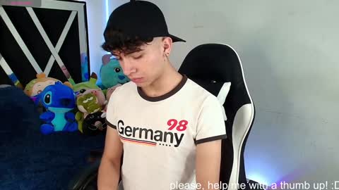 Snapshot of nico_cruz chatting on 14, 1, 2025 nico online show from 14, 1, 2025