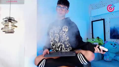 Snapshot of nico_cruz chatting on 28, 2, 2025 nico online show from 28, 2, 2025