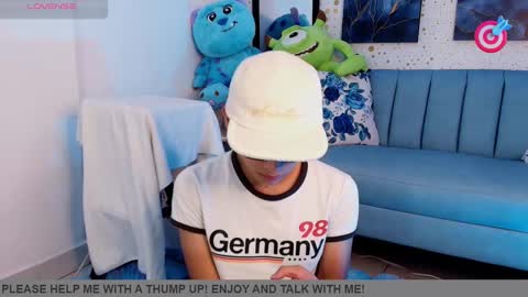 Snapshot of nico_cruz chatting on 5, 3, 2025 nico online show from 5, 3, 2025