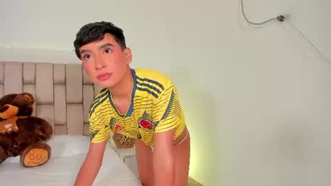 Snapshot of nicocute_ chatting on 17, 6, 2026 NICOLAS online show from 17, 6, 2026