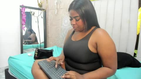 Snapshot of nicol_zurich chatting on 9, 6, 2026 NIKOL online show from 9, 6, 2026