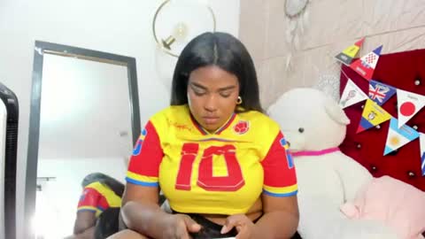 Snapshot of nicol_zurich chatting on 3, 7, 2026 NIKOL online show from 3, 7, 2026