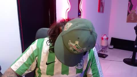 nicolas online show from 22, 12, 2024