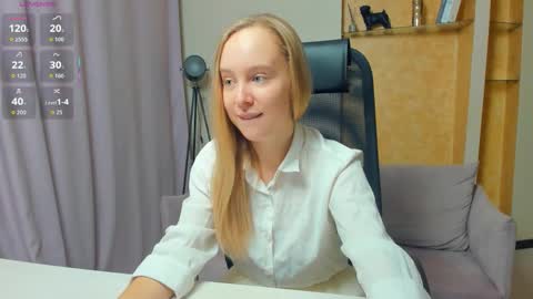 Nicoletta online show from 22, 11, 2025