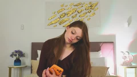 Nicole online show from 14, 4, 2026