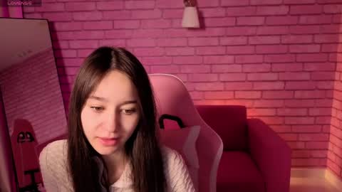 Snapshot of nicole_brownie chatting on 23, 5, 2026 Nicole online show from 23, 5, 2026