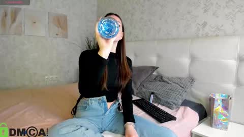 GMT7TueWedThSu 0300am-0900am. Sa 1000am-0400pm online show from 13, 11, 2025