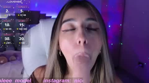 Nicole online show from 3, 3, 2025