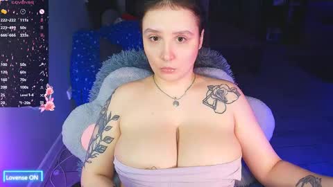 Kitty Nikki online show from 16, 4, 2026