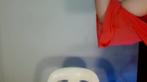 nicole_kiss01 online show from 18, 1, 2025