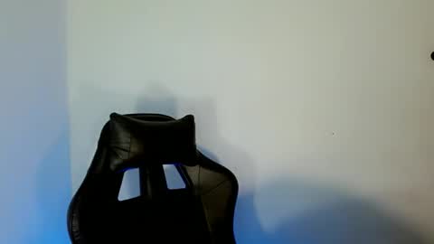 nicole_kiss01 online show from 29, 9, 2025