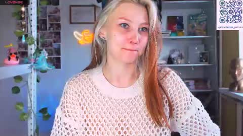 Snapshot of nicole_matt chatting on 15, 7, 2026 Nicole online show from 15, 7, 2026