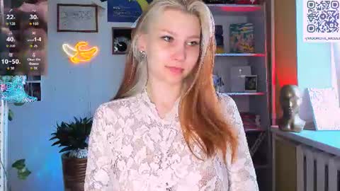 Snapshot of nicole_matt chatting on 17, 7, 2026 Nicole online show from 17, 7, 2026