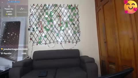 Nicole Santana online show from 7, 1, 2025