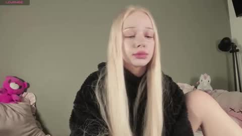 Mary online show from 15, 12, 2025