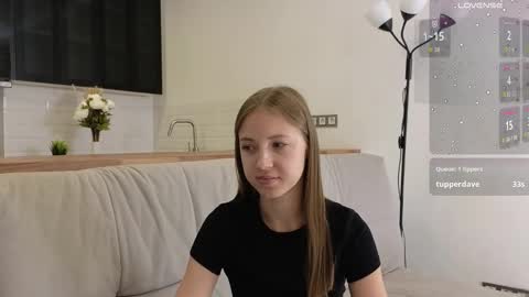Nicole  online show from 7, 10, 2025