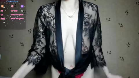 NicoleDavis online show from 6, 6, 2026