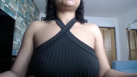 Snapshot of nicoleebon chatting on 7, 4, 2026 Nicole online show from 7, 4, 2026