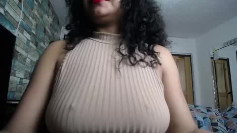 Snapshot of nicoleebon chatting on 20, 4, 2026 Nicole online show from 20, 4, 2026