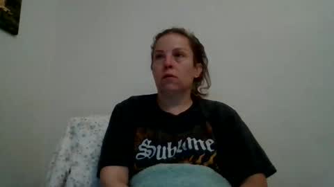 Nicole online show from 19, 4, 2026