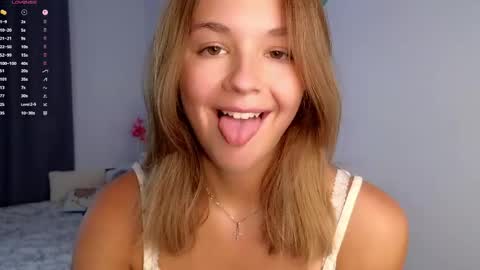 Snapshot of nicolelevis chatting on 2, 5, 2026 Nicole online show from 2, 5, 2026