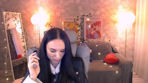 Snapshot of nicolemerz chatting on 5, 6, 2026 Nicole online show from 5, 6, 2026
