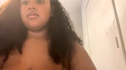 Snapshot of nicolette356 chatting on 1, 10, 2025 nicolette356 online show from 1, 10, 2025