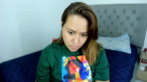 Snapshot of nicolewind_ chatting on 22, 5, 2026 ELIZABETH online show from 22, 5, 2026
