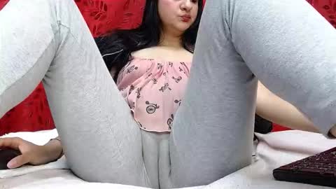 NICOLLE online show from 20, 2, 2026