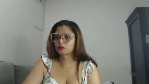 Snapshot of nicollgreen chatting on 27, 9, 2025 NicollGreen online show from 27, 9, 2025