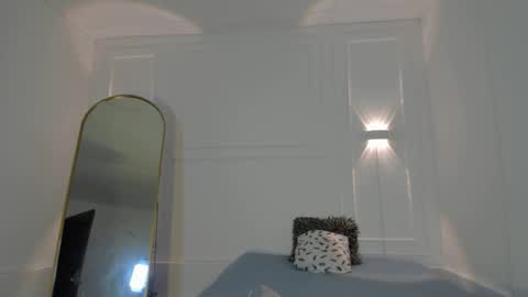 Nicol online show from 6, 3, 2026