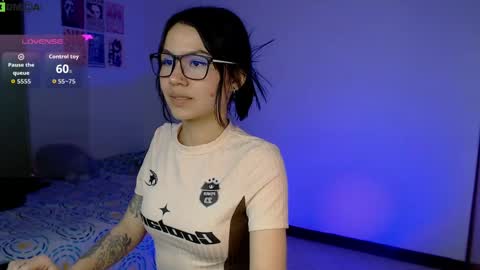 NicoRobin777 online show from 25, 5, 2026