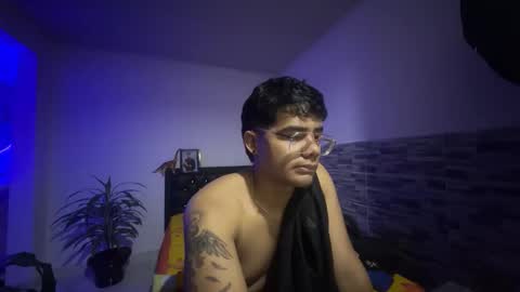 Snapshot of nicvelez22 chatting on 20, 3, 2026 nicvelez22 online show from 20, 3, 2026