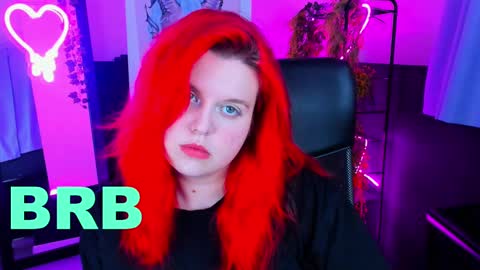 Snapshot of nielletablossom chatting on 2, 2, 2025 Nellie online show from 2, 2, 2025