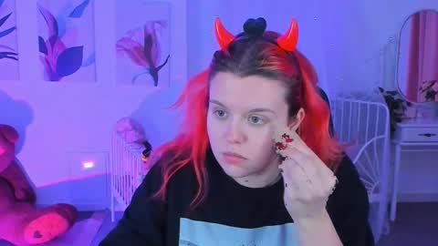 Snapshot of nielletablossom chatting on 14, 2, 2025 Nellie online show from 14, 2, 2025