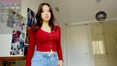 Snapshot of nievesshippey chatting on 4, 6, 2026 Hanna online show from 4, 6, 2026