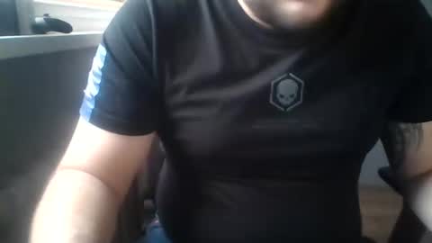 Niewidoczny online show from 3, 1, 2025